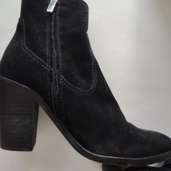 Treasure & Bond black suede ankle boots size 8 - Picture 6 of 10